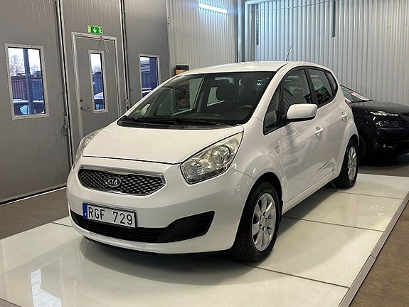 Kia Venga 4 of 12