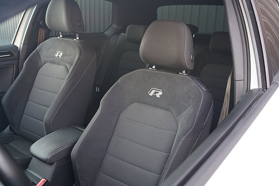 Volkswagen Golf VII 8 of 16