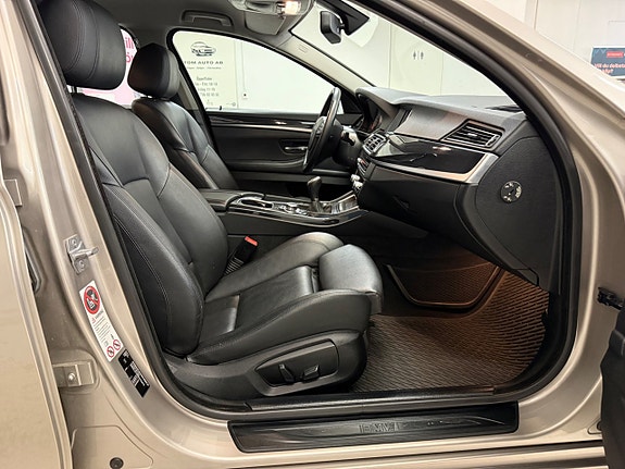 BMW 520d 12 of 30