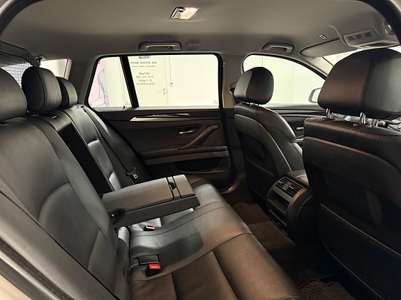 BMW 520d 13 of 30