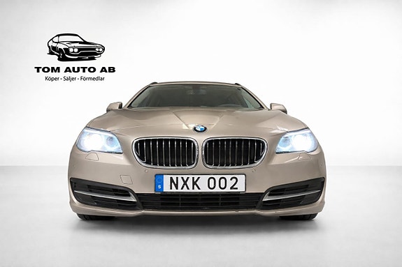 BMW 520d 2 of 5