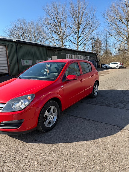 Opel Astra 6 of 6