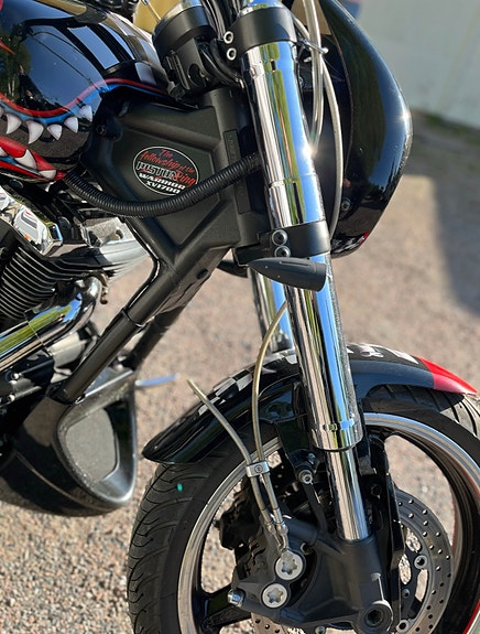 Yamaha XV1700 6 of 7