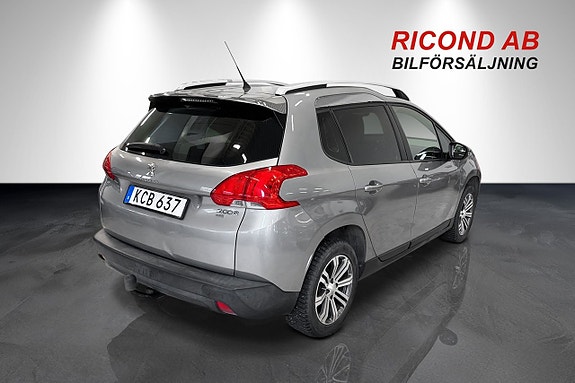 Peugeot 2008 3 of 5