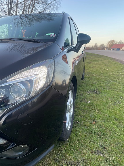 Opel Zafira Tourer 5 of 5