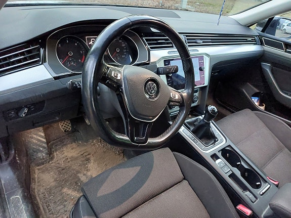Volkswagen Passat 6 of 7