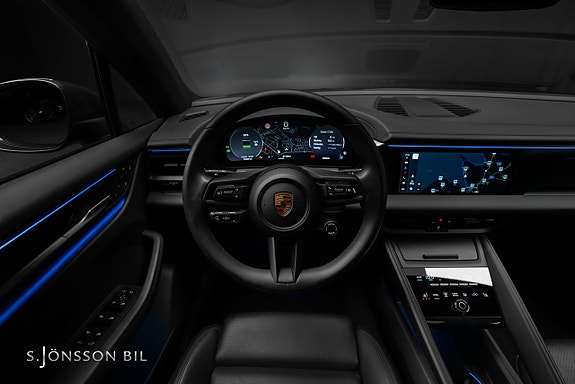 Porsche Macan 4 11 of 21