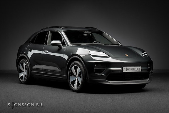 Porsche Macan 4 3 of 5