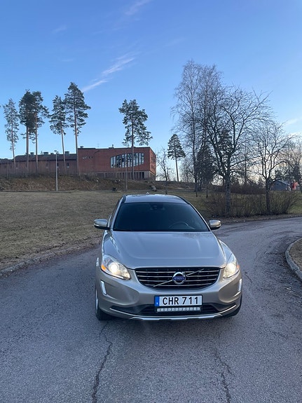 Volvo XC60 20 of 30