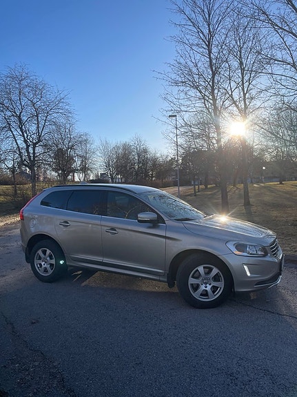 Volvo XC60 5 of 5