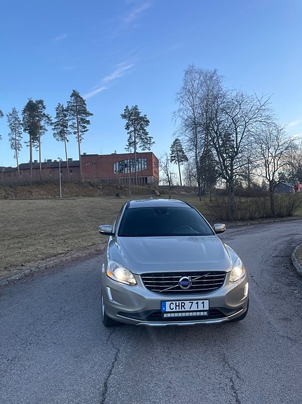 Volvo XC60 22 of 30