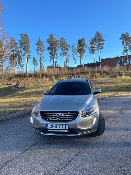 Volvo XC60 6 of 30