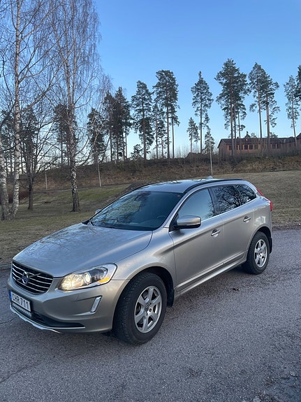 Volvo XC60 21 of 30