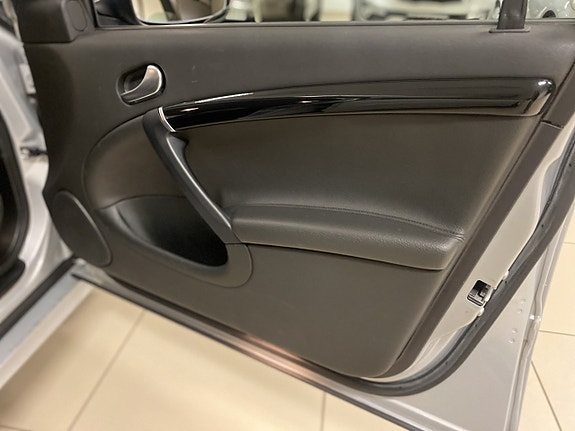 Saab 9-5 27 of 30
