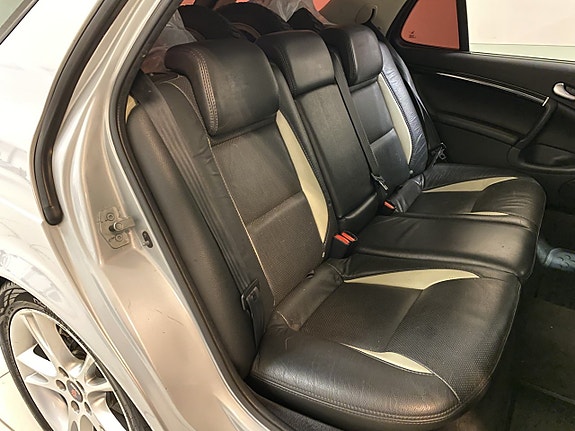 Saab 9-5 20 of 30