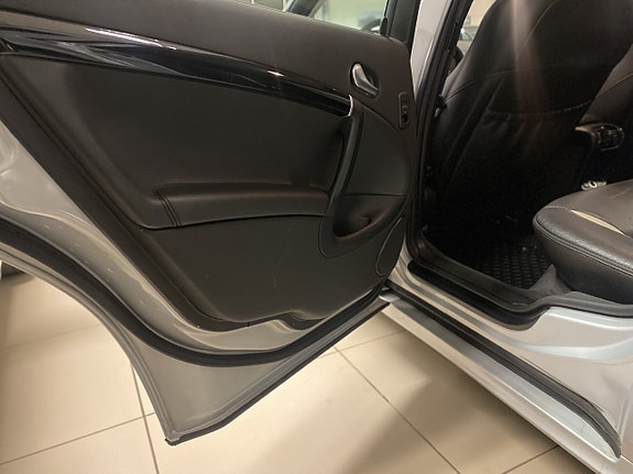 Saab 9-5 26 of 30