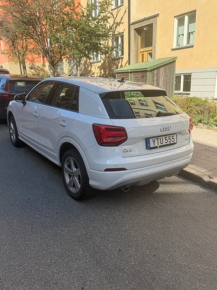 Audi Q2 2 of 3