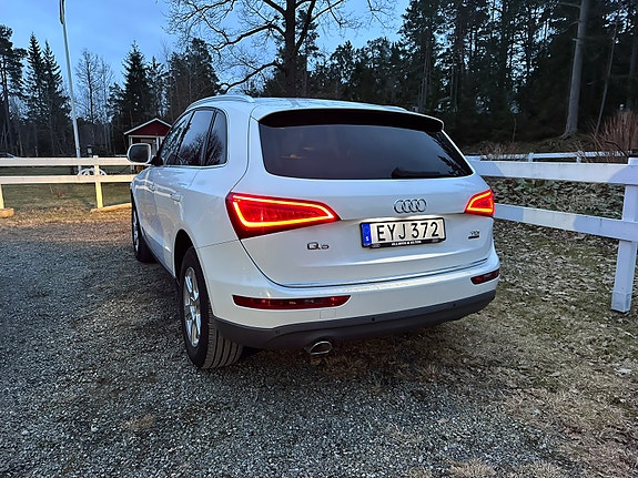 Audi Q5 2 of 4