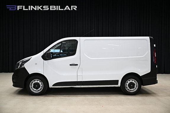 Opel Vivaro 2 of 5