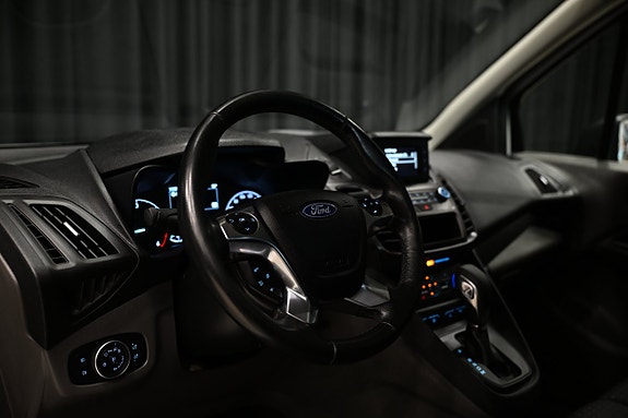 Ford Transit Connect 20 of 30