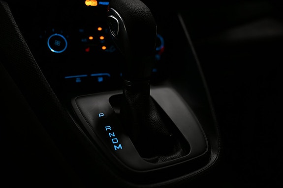 Ford Transit Connect 25 of 30