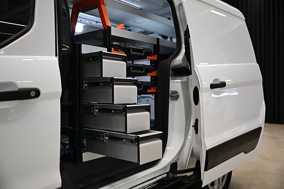 Ford Transit Connect 5 of 30