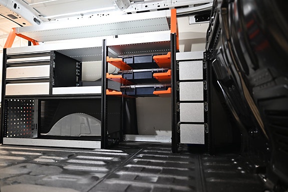Ford Transit Connect 12 of 30