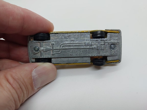 Product image 16 of 16