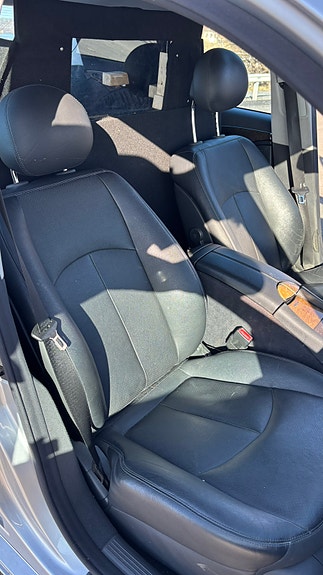 Mercedes-Benz E350 9 of 20