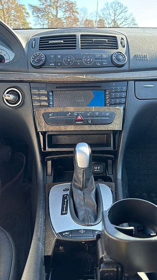 Mercedes-Benz E350 17 of 20
