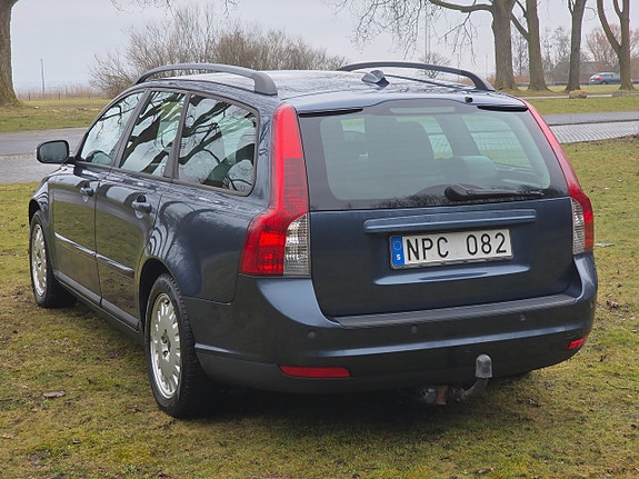 Volvo V50 10 of 22