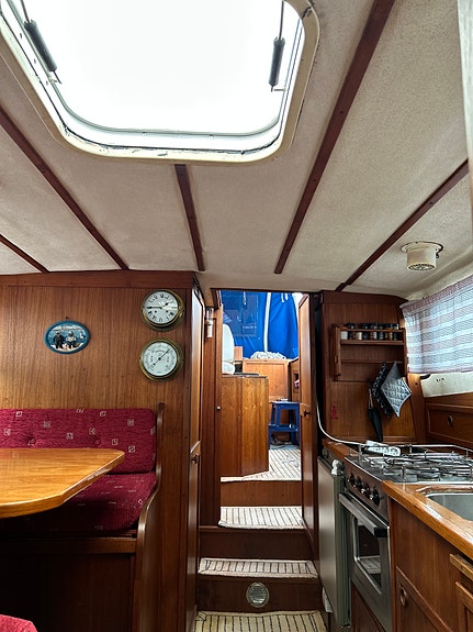 Motorbåt Caravelle 33 8 of 14