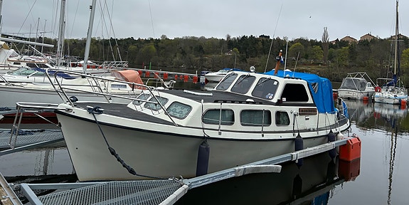 Motorbåt Caravelle 33 5 of 14