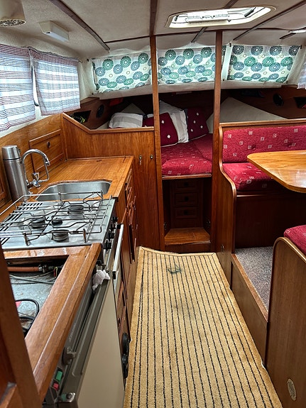 Motorbåt Caravelle 33 10 of 14