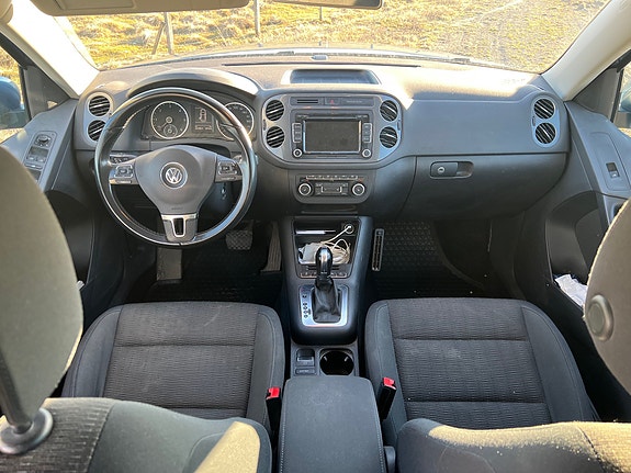 Volkswagen Tiguan 6 of 9