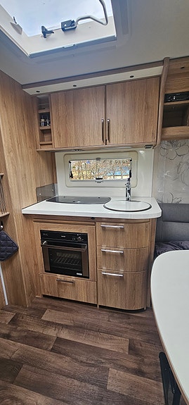 KABE 560 Classic GLE KS B14 3 of 17