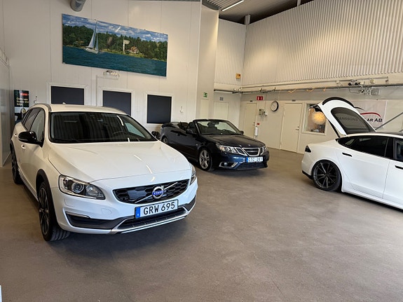 Volvo V60 Cross Country 7 of 22