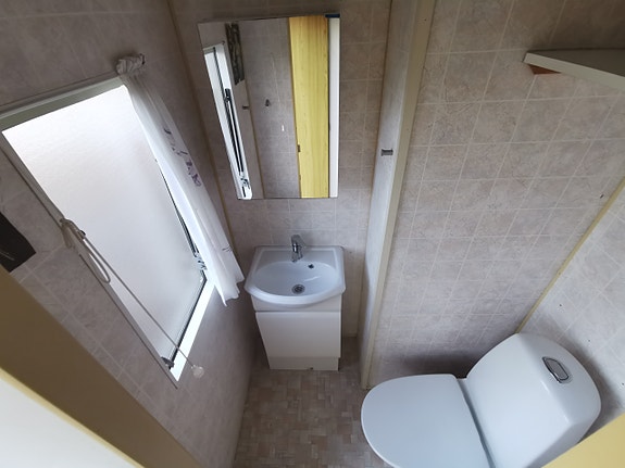 Willerby Granada 32x12 9 of 11