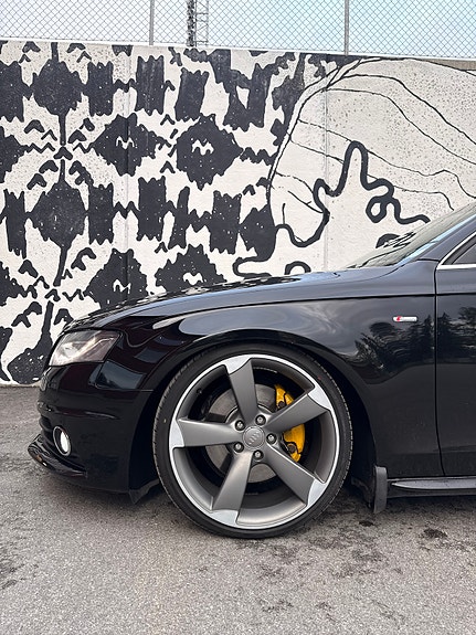 Audi A4 3 of 8