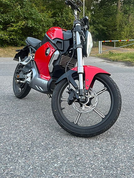 Super Soco TS 1200R 4 of 4