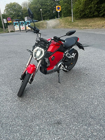 Super Soco TS 1200R 2 of 4