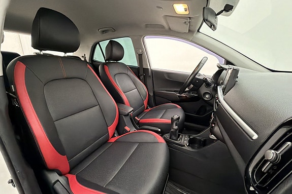 Kia Picanto 10 of 21