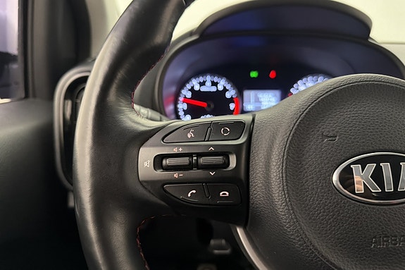 Kia Picanto 15 of 21