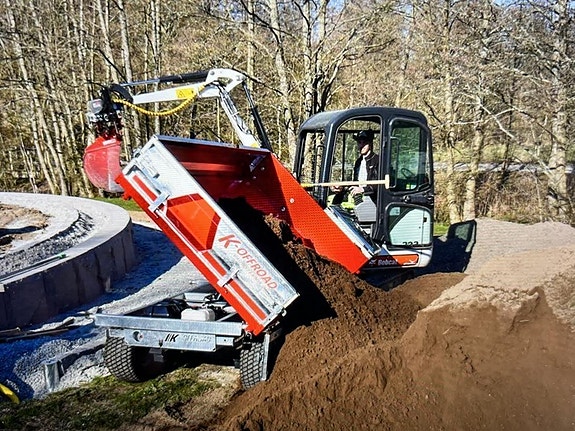 Erbjudande K-Vagnen 3-vägstippad flakvagnar 2 of 6