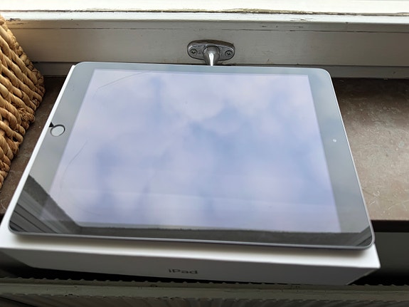 Product image 9 of 9