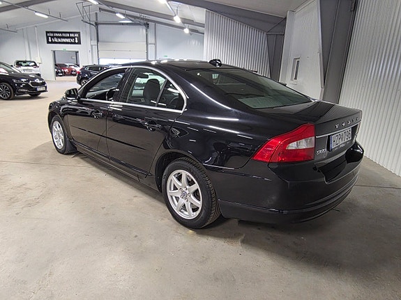 Volvo S80 5 of 9