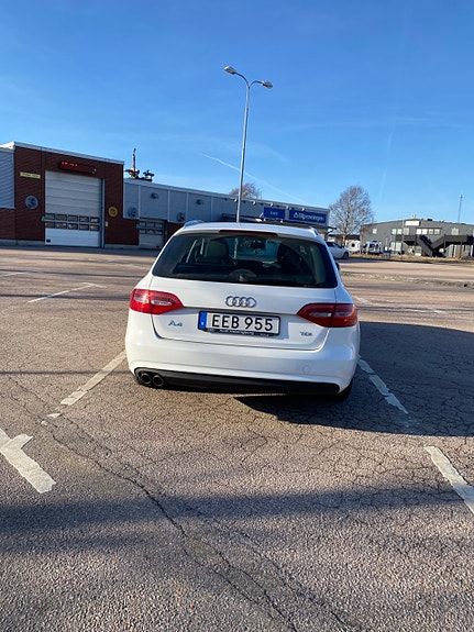 Audi A4 3 of 5