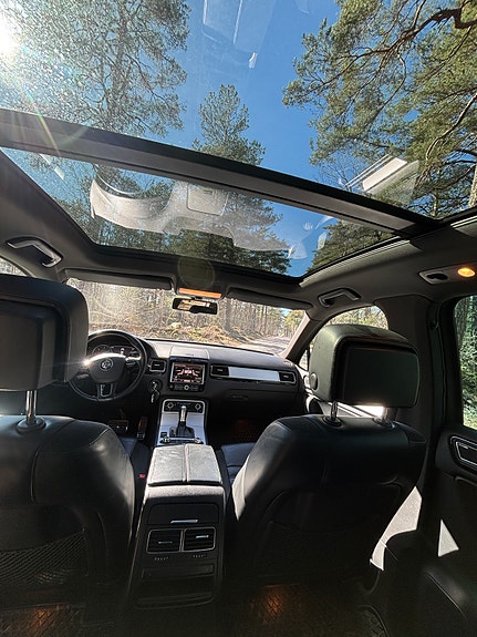 Volkswagen Touareg 7 of 9
