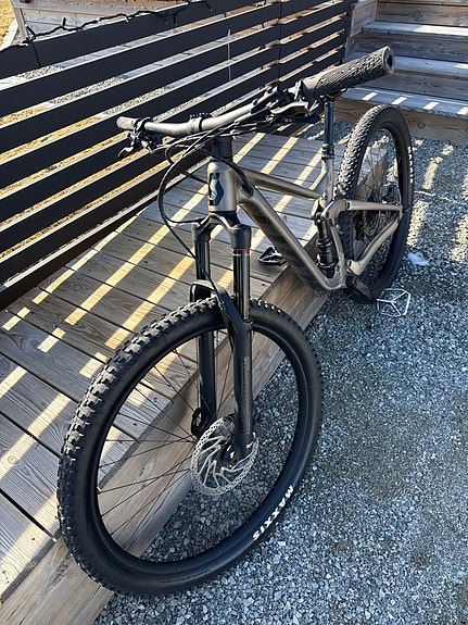 Product image 2 of 9