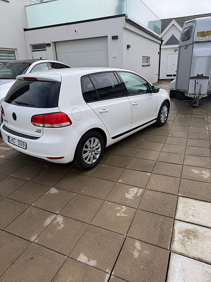 Volkswagen Golf VI 4 of 7